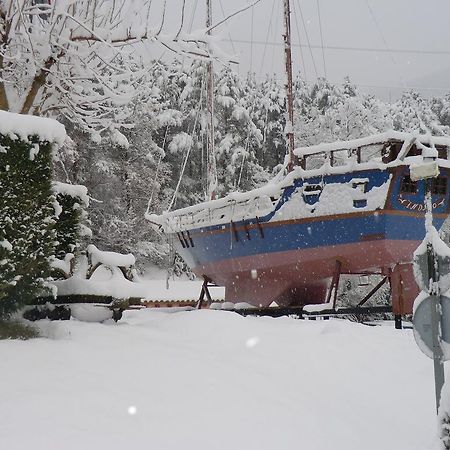 Camping L'Espelt La Pobla de Lillet Bagian luar foto