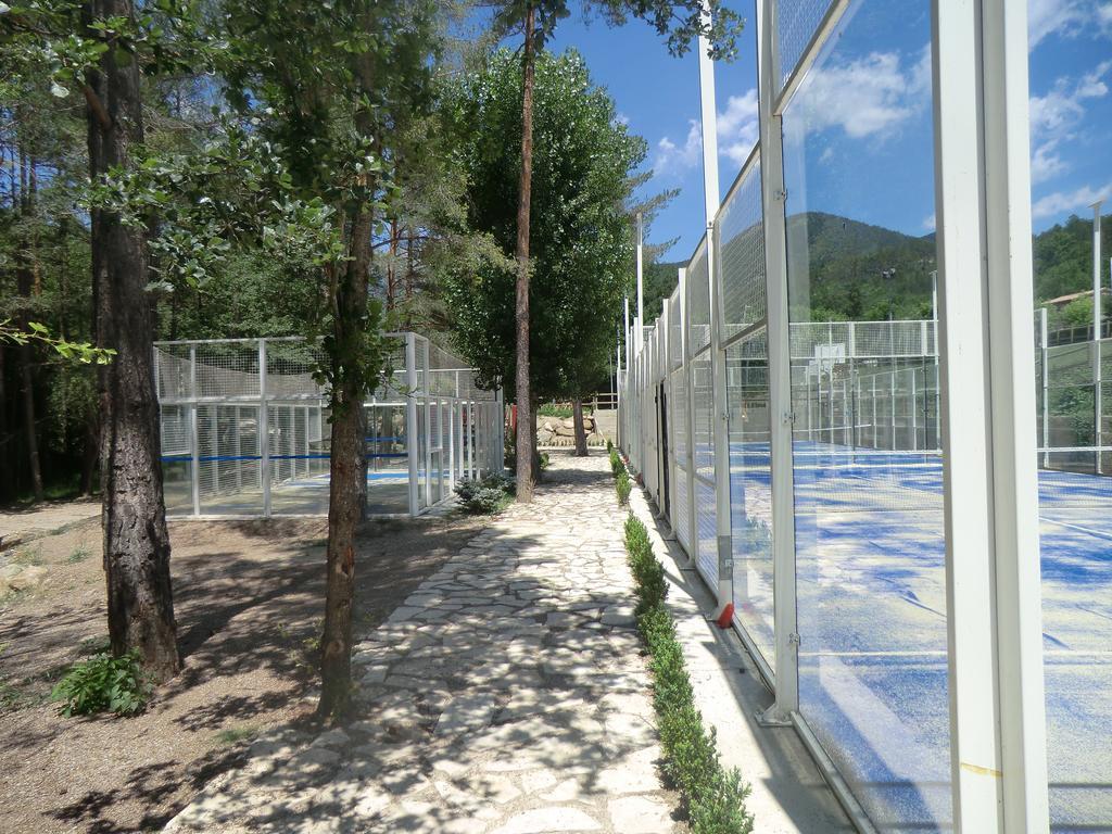 Camping L'Espelt La Pobla de Lillet Bagian luar foto