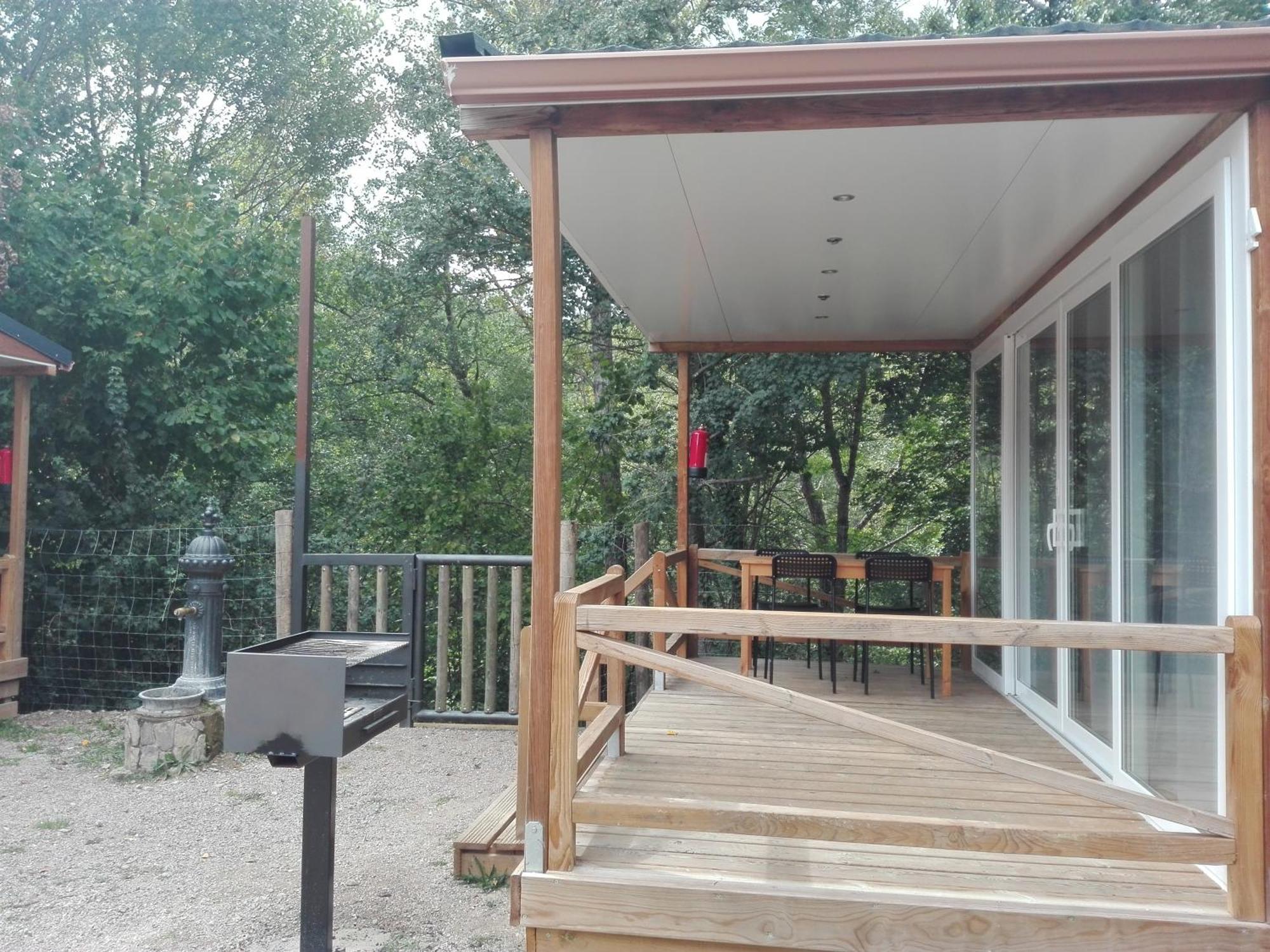 Camping L'Espelt La Pobla de Lillet Bagian luar foto
