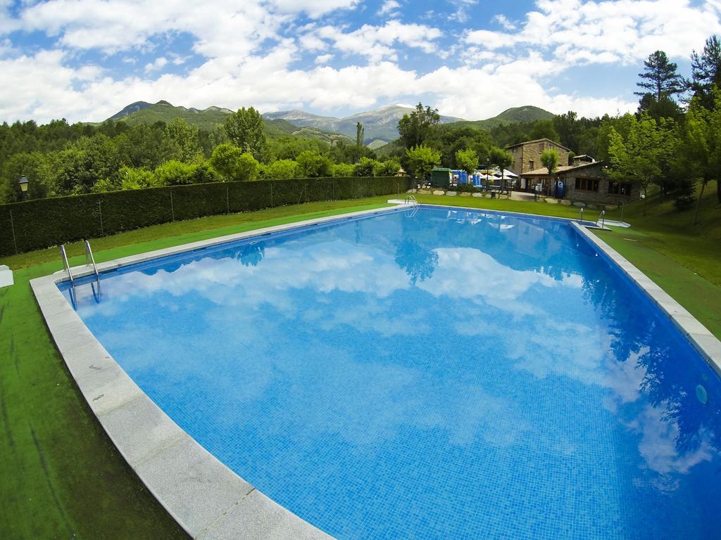 Camping L'Espelt La Pobla de Lillet Bagian luar foto